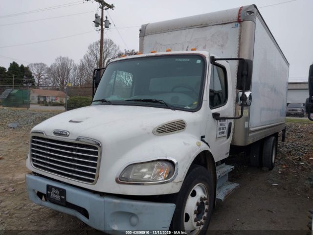Freightliner M2 106 Medium Duty Image 12