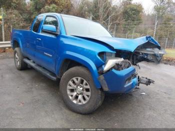 Salvage Toyota Tacoma