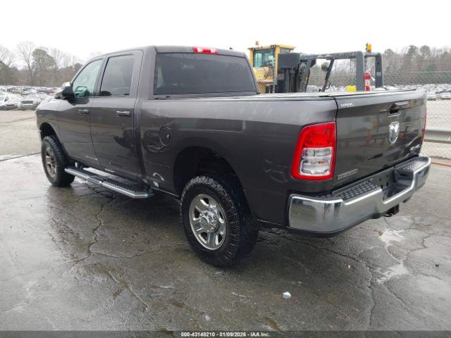 Ram 2500 Big Horn  4x4 6'4 Box Image 6