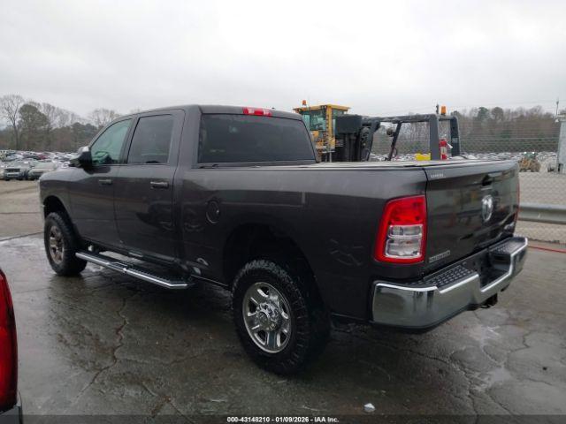 Ram 2500 Big Horn  4x4 6'4 Box Image 15