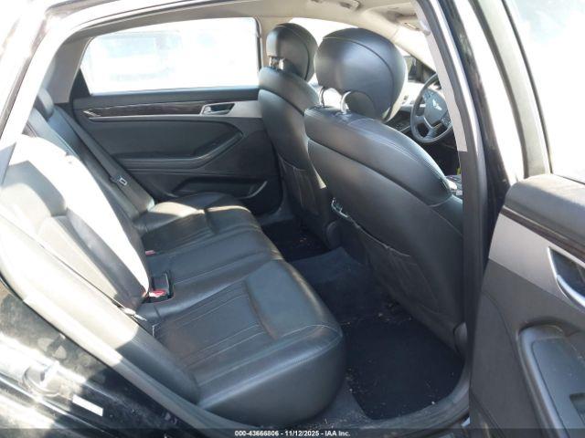 Genesis G80 3.8 Image 17