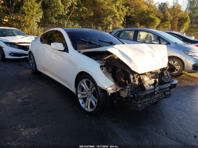  Salvage Hyundai Genesis