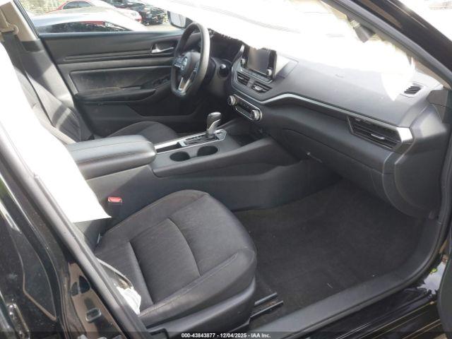 Nissan Altima S Fwd Image 13