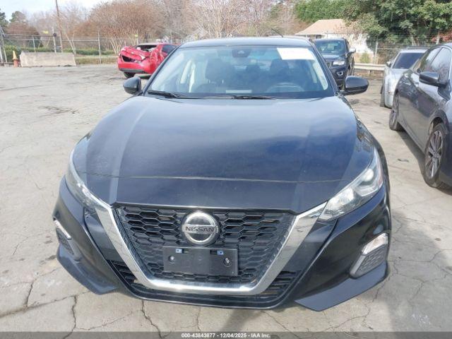 Nissan Altima S Fwd Image 4