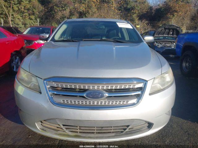 Ford Taurus Sel Image 4