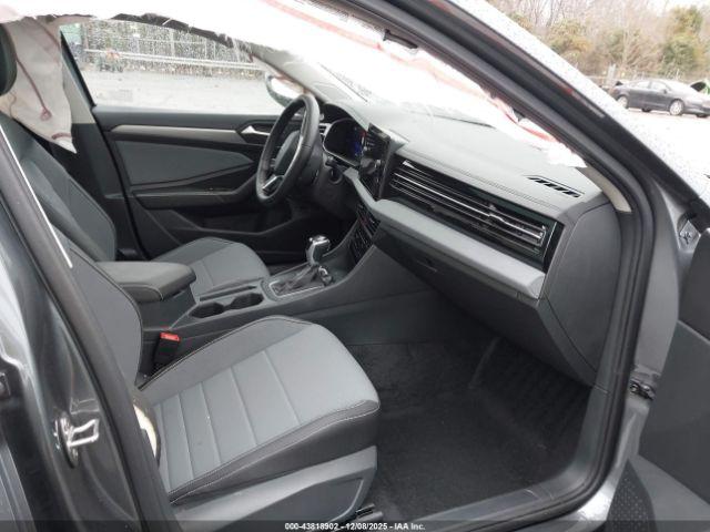 Volkswagen Jetta 1.5t Se Image 2