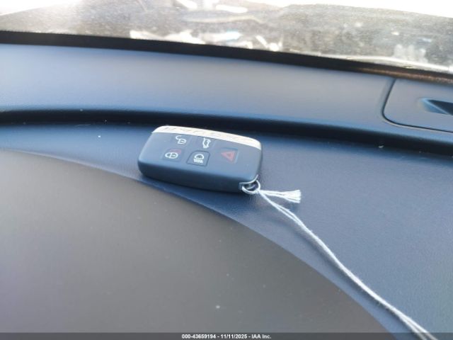 Jaguar F-PACE Premium P250 Awd Automatic Image 13