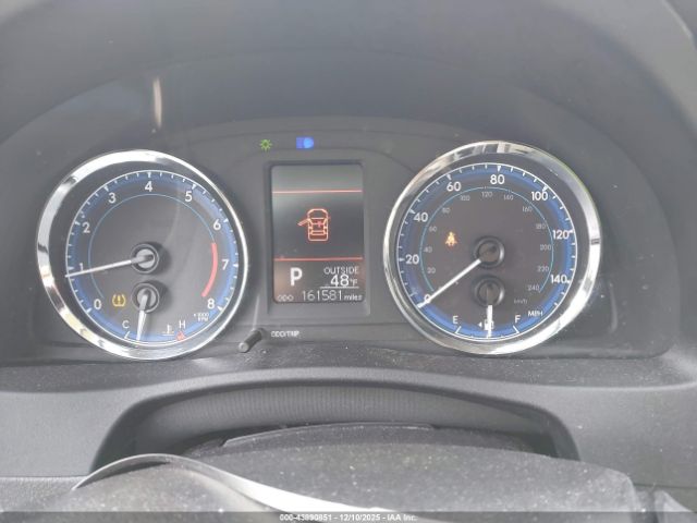 Toyota Corolla Le Image 16