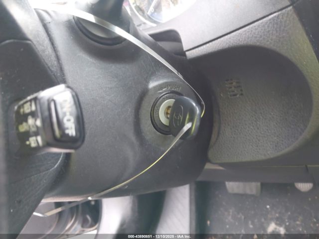 Toyota Corolla Le Image 2