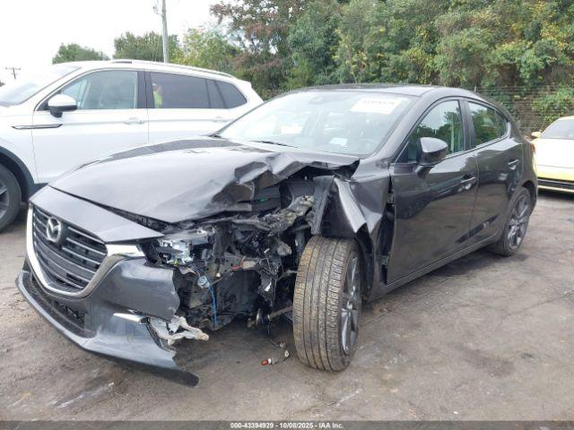 Mazda Mazda3 Grand Touring Image 8