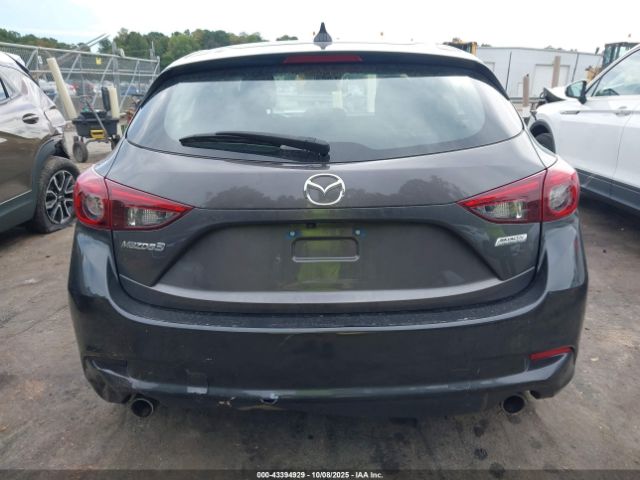 Mazda Mazda3 Grand Touring Image 7