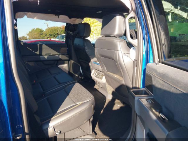 Ford F-150 Lariat Image 7