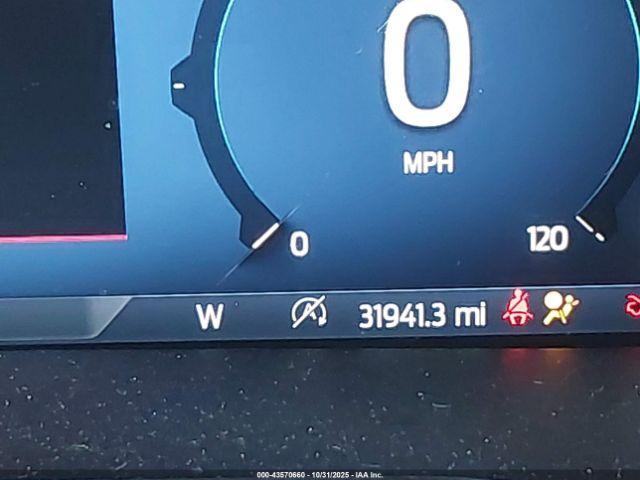 Ford F-150 Lariat Image 12