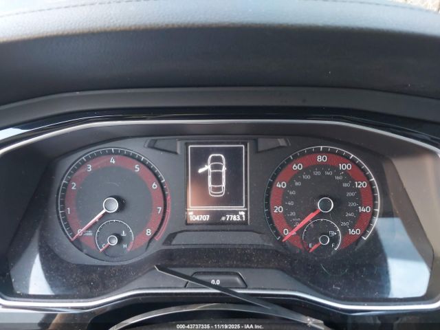 Volkswagen Jetta Image 5