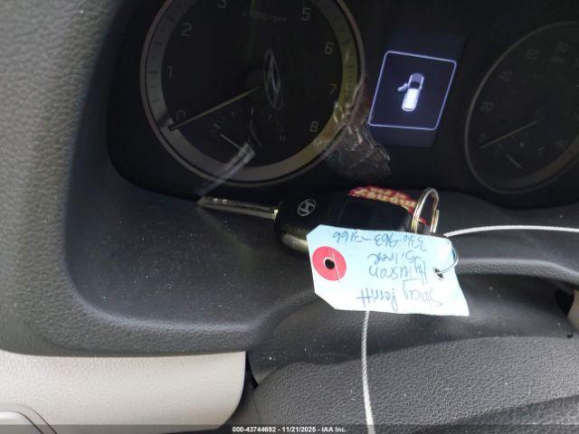 Hyundai TUCSON Se Image 17