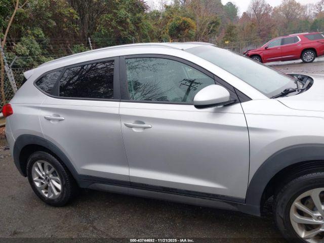 Hyundai TUCSON Se Image 6