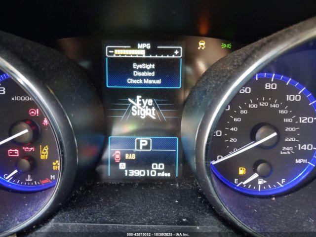 Subaru Outback 2.5i Limited Image 8