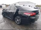 Toyota Camry Se Image 15