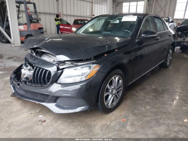 Mercedes-Benz C-Class 4matic Image 10