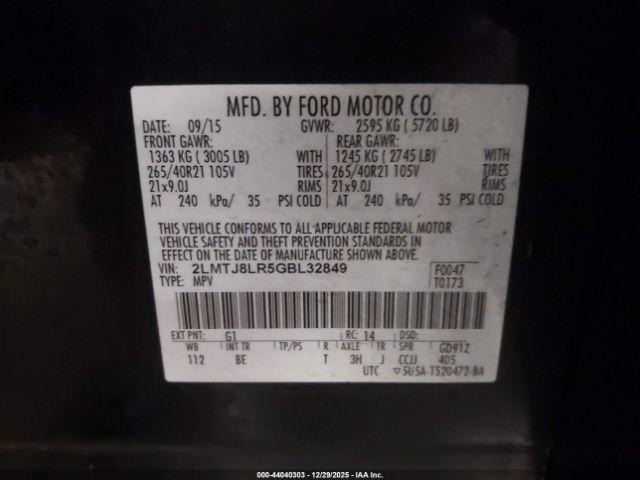 Lincoln MKX Reserve Image 3