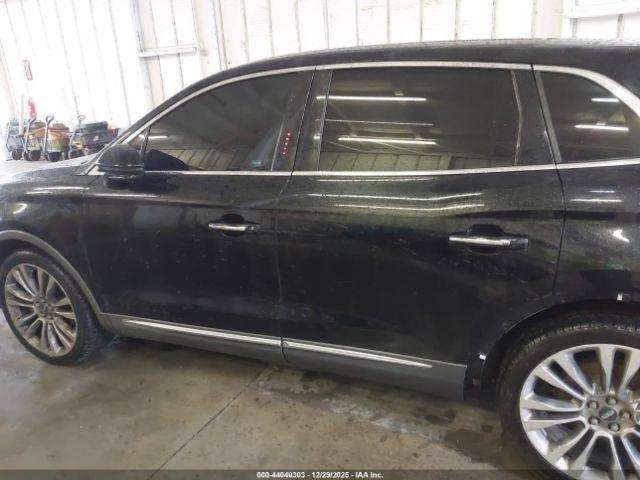 Lincoln MKX Reserve Image 14