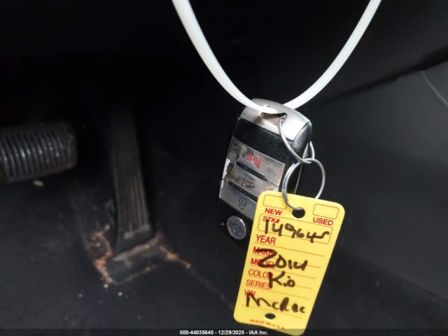 Kia Optima Lx Image 11