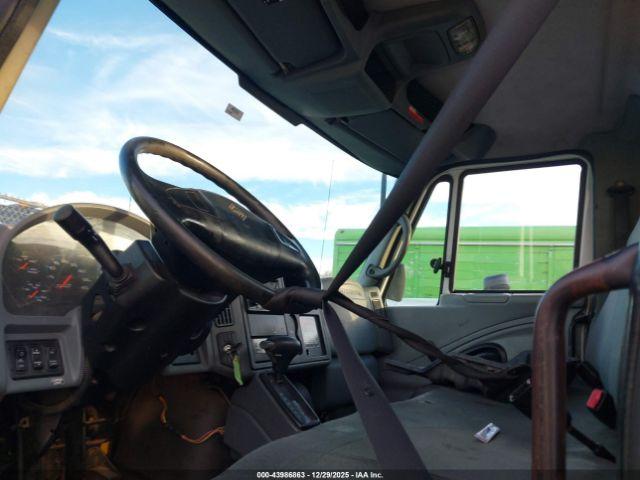 International 4000 4300 Image 8