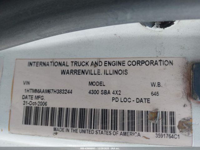 International 4000 4300 Image 12