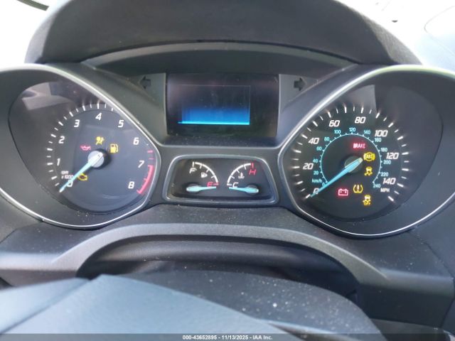 Ford Escape Titanium Image 3