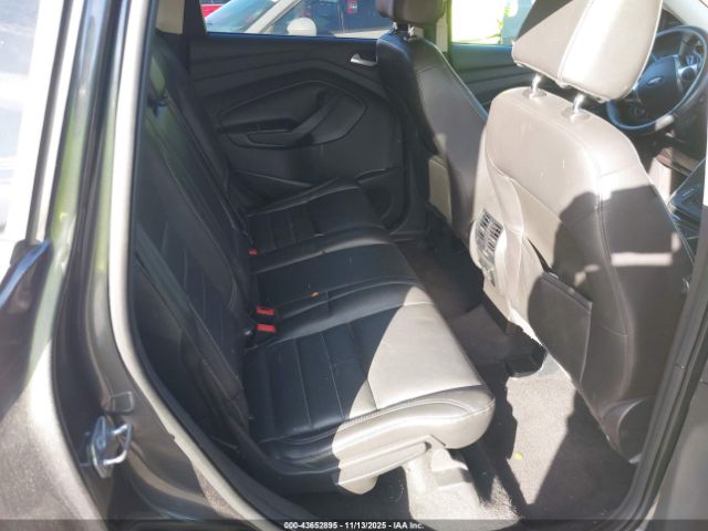 Ford Escape Titanium Image 7