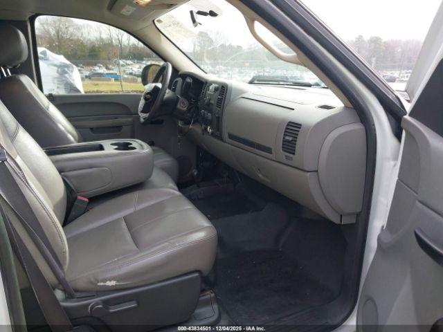 Chevrolet Silverado 1500 Work Truck Image 14