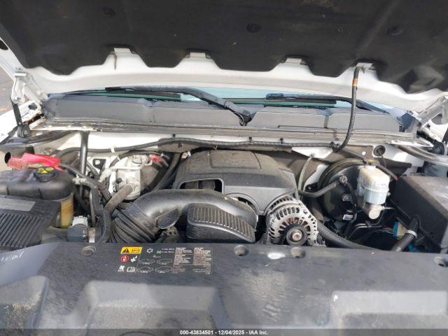 Chevrolet Silverado 1500 Work Truck Image 7