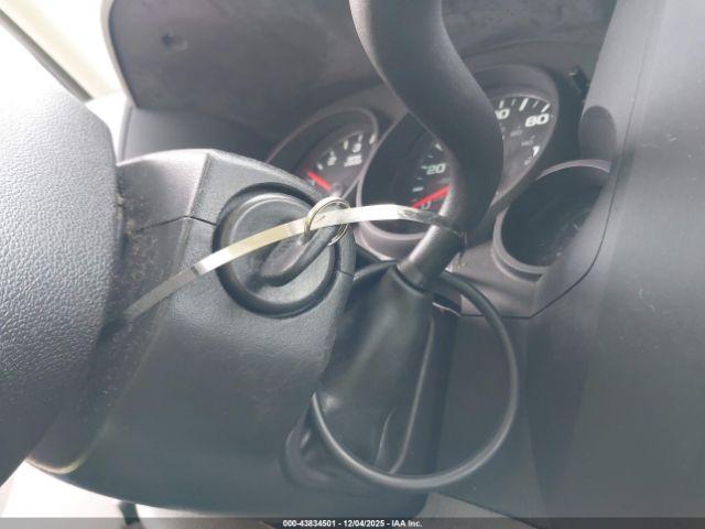 Chevrolet Silverado 1500 Work Truck Image 10