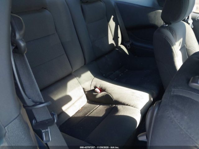 Ford Mustang V6 Image 16