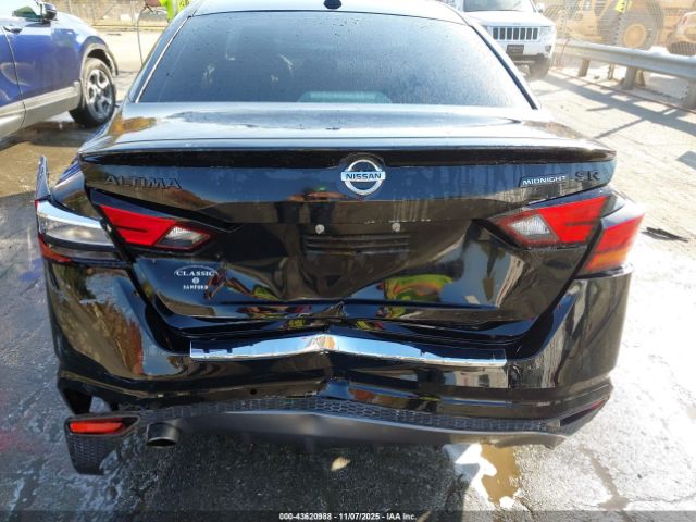 Nissan Altima Sr Fwd Image 13