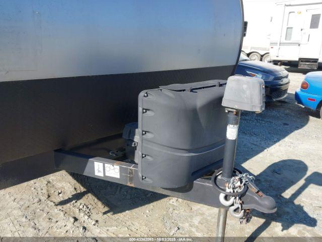 Forest River Cherokee Grey Wolf Image 10