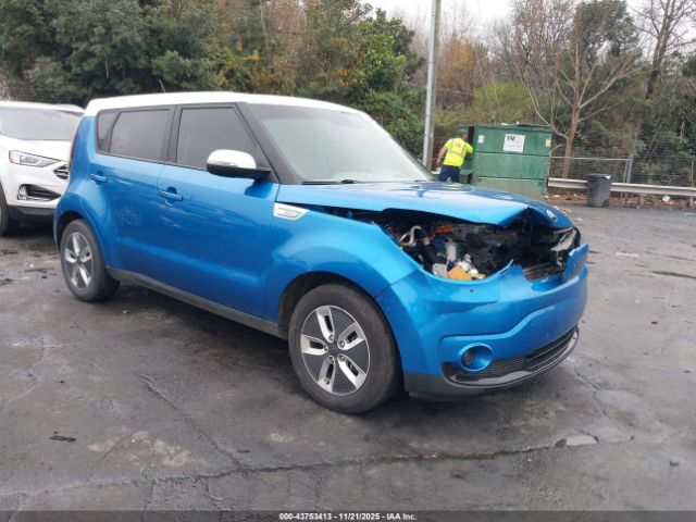 Kia Soul Image 1