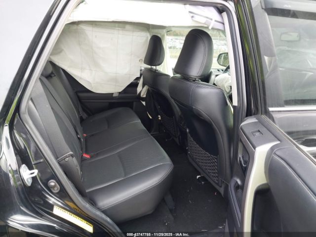 Toyota 4Runner Limited Image 16