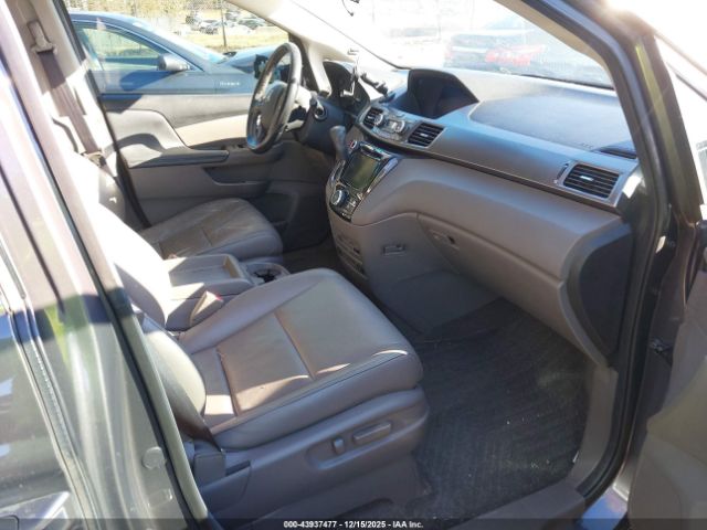 Honda Odyssey Image 2