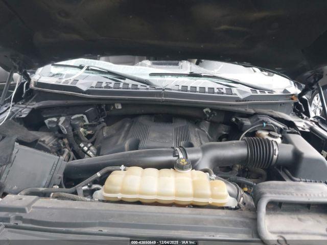 Ford F-150 Xlt Image 8