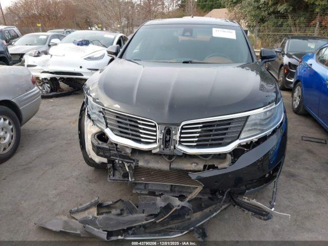 Lincoln MKX Black Label Image 16