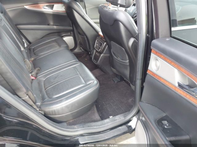 Lincoln MKX Black Label Image 6