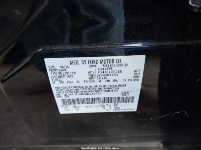 Lincoln MKX Black Label Image 4