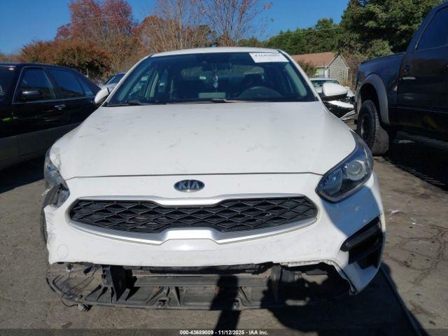 Kia Forte Lxs Image 15