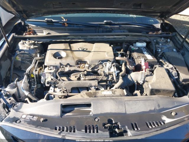 Toyota Camry Xse Image 8