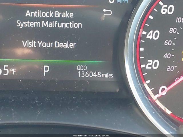 Toyota Camry Xse Image 10