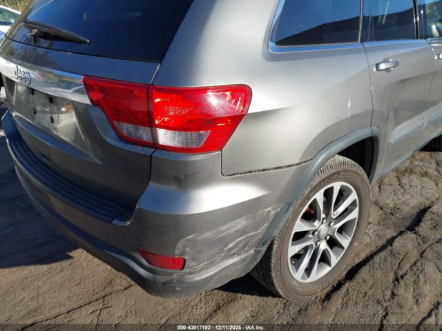 Jeep Grand Cherokee Laredo Image 15