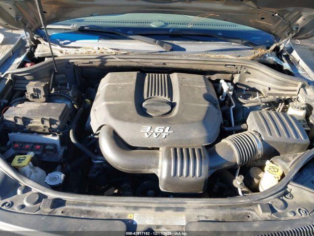 Jeep Grand Cherokee Laredo Image 12