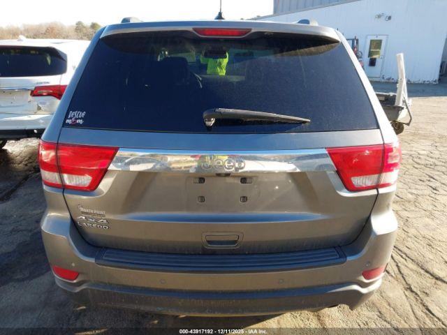 Jeep Grand Cherokee Laredo Image 8