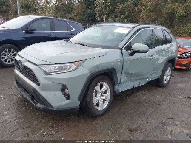 Toyota RAV4 Xle Image 10
